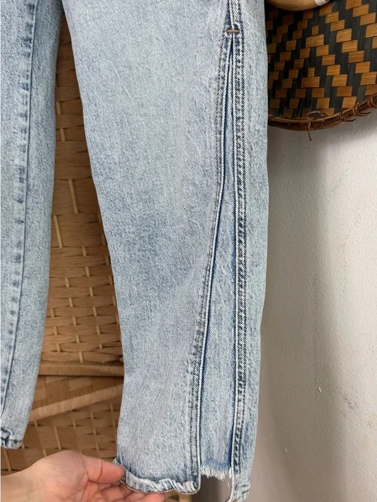 Good American Good Curve Straight Step Jeans in Indigo Wash Size 12/31 - Picture 8 of 10